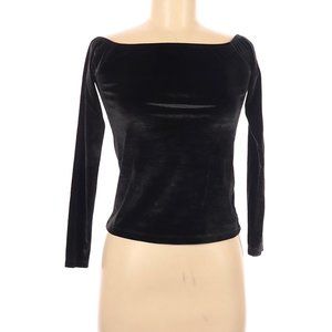Silence+Noise off the shoulder velvet top